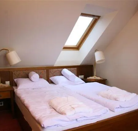 Amira Boutique Wellness & Heviz