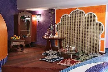 ホテル アミラ ブティック ウェルネス ＆ スパ 3*