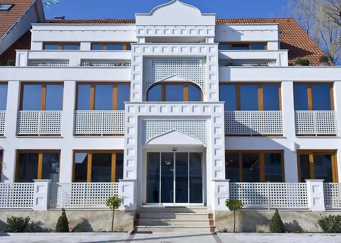 アミラ ブティック ウェルネス ＆ スパ 3*